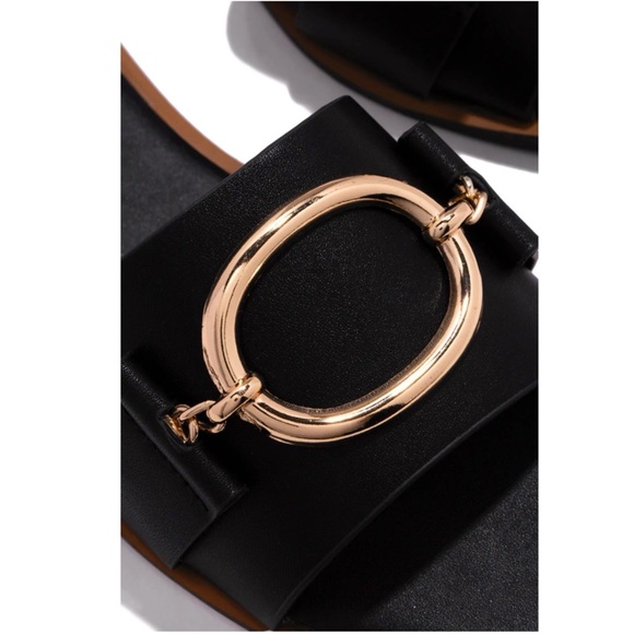 Black Gold Detailing Slip On Sandal - Picture 3 of 8